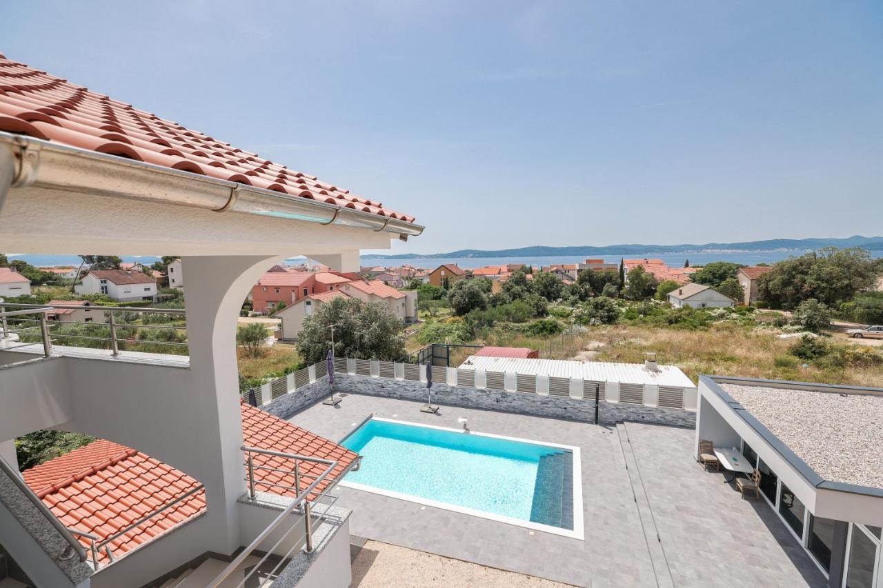 Apartments Nicola With Private Pool Bibinje Exterior foto